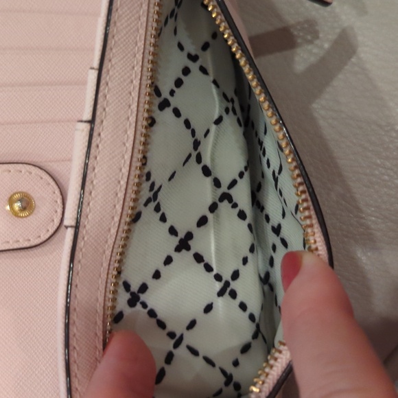 Kate Spade Staci Bi-Fold Pink Wallet EUC - Picture 6 of 13